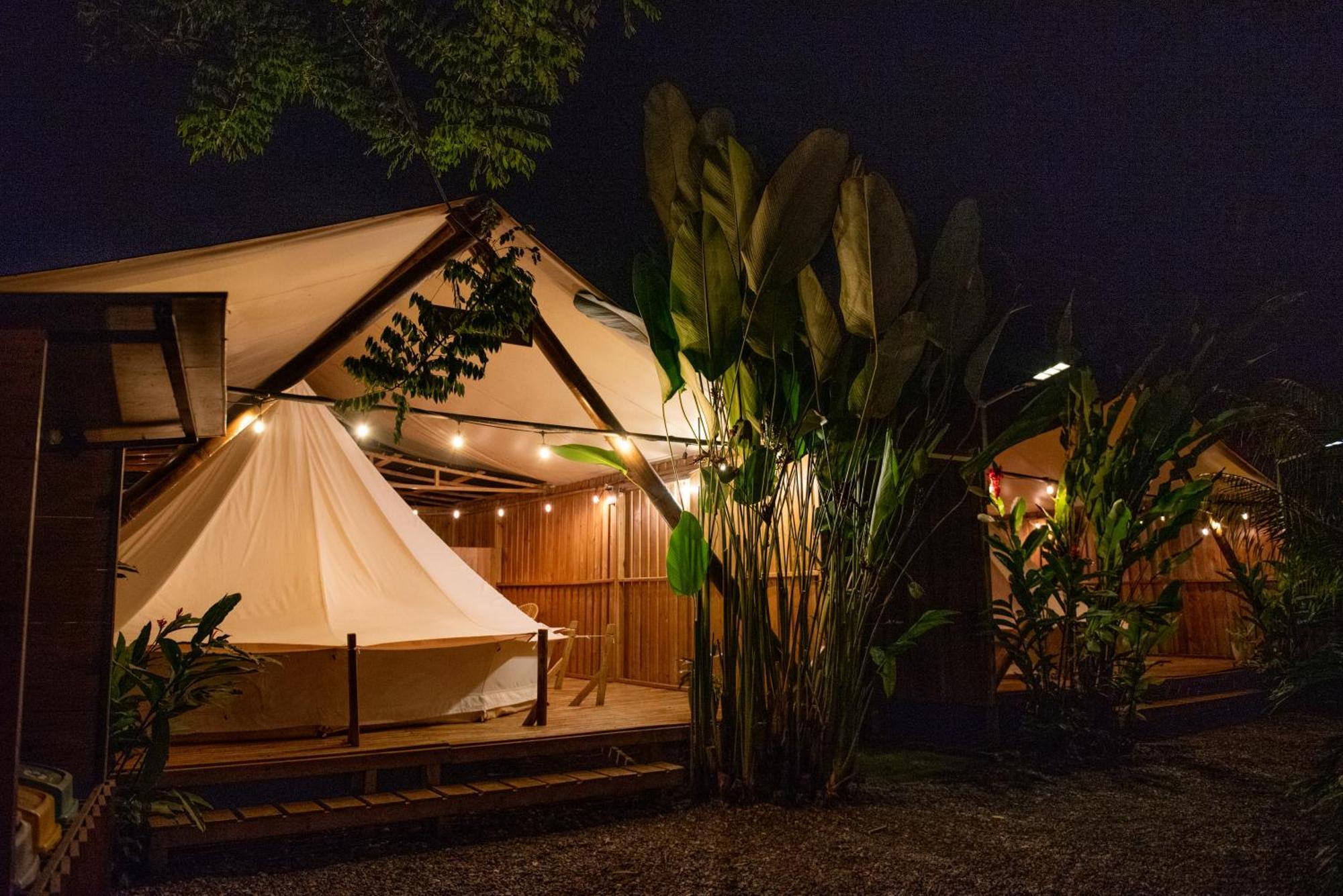 Seren Glamping Uvita Bagian luar foto
